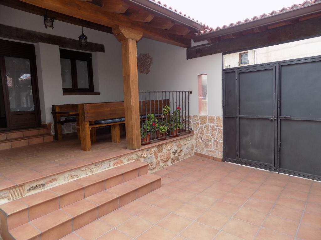 Casas Rurales Las Eras III Ayllón エクステリア 写真