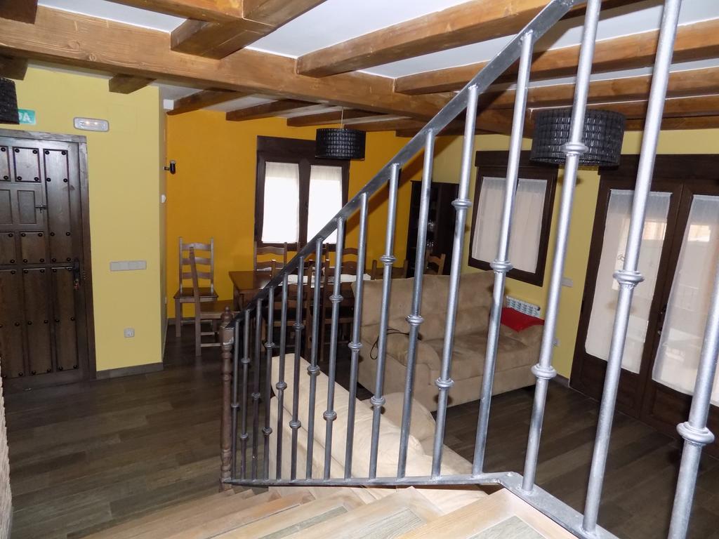 Casas Rurales Las Eras III Ayllón エクステリア 写真